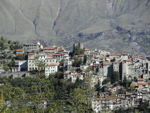 Xtrallusion photo gallery of Italy. Photos, pictures, images and photographs of the Italian Rivieras, the Italian Lakes, the Italian Alps, the Cinque Terre, the Amalfi coast and some of the most beautiful corners of Italy. Plus photos of Italian cities such as Pisa, Milan, Genoa and Rome.